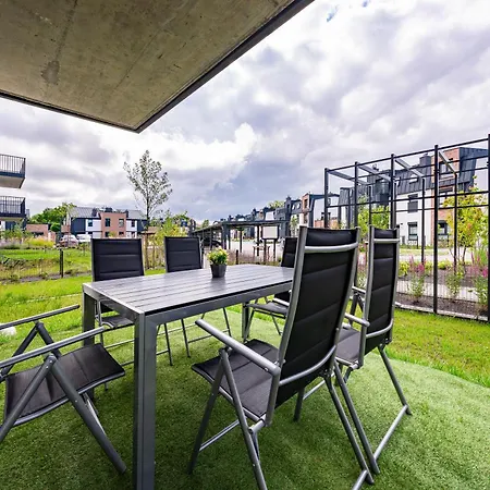 Apartament Motława Garden Family Gdańsk