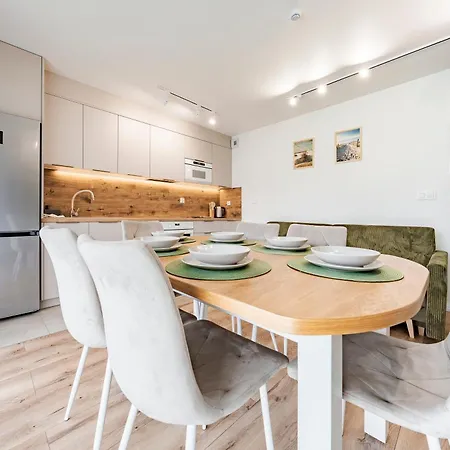 Motlawa Garden Family *